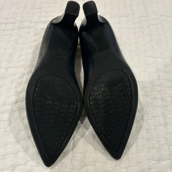 Michael Kors Navy Blue Heels - Picture 5 of 6